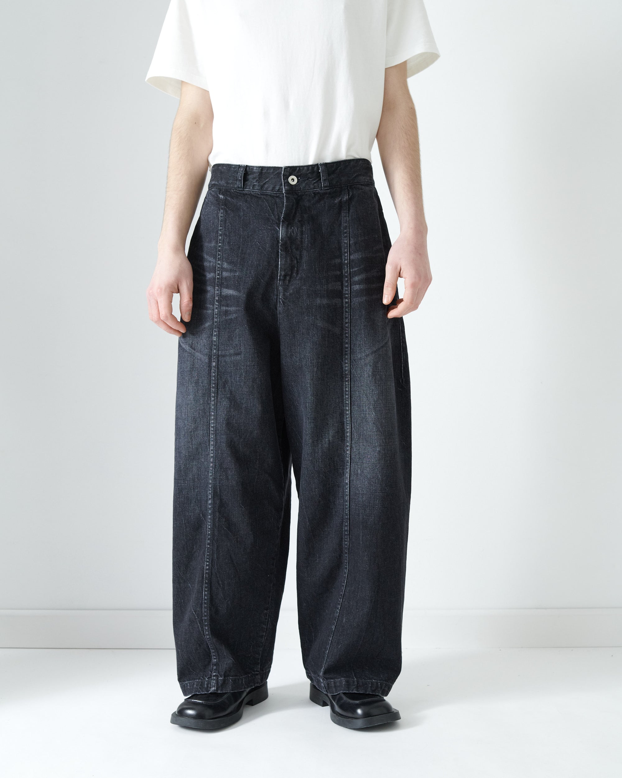 Welt Trouser Denim - Black Wash