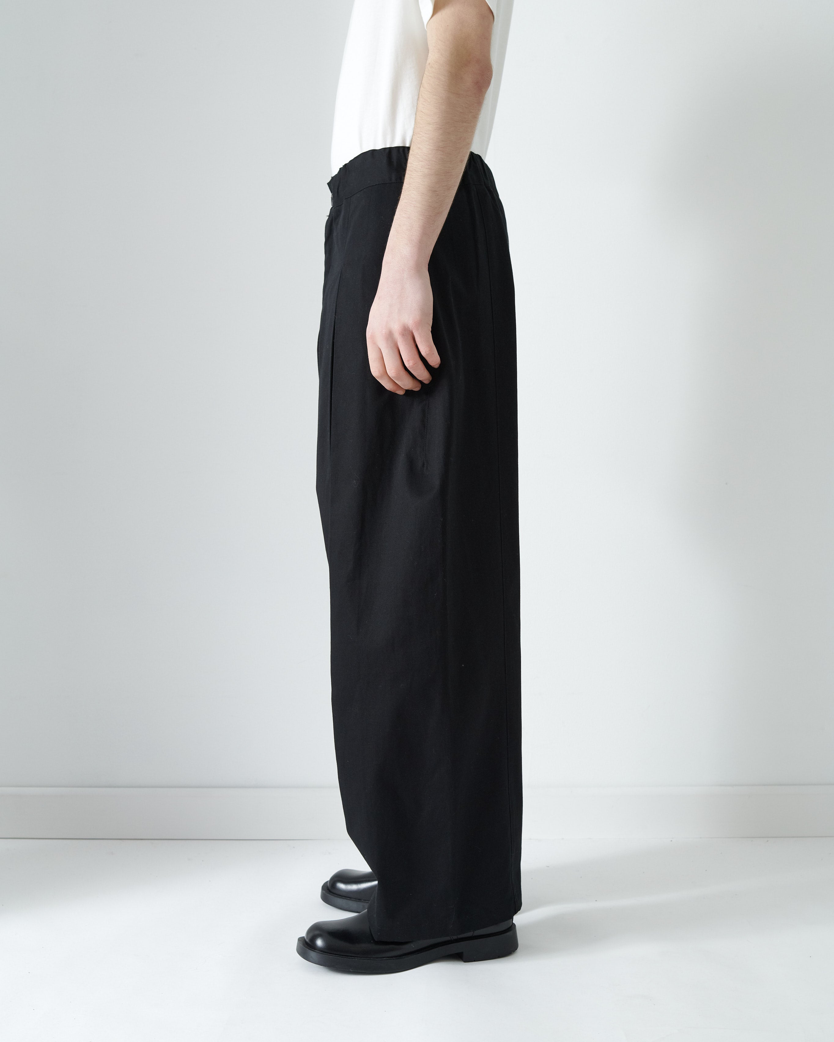 Box Pleat Trouser - Black