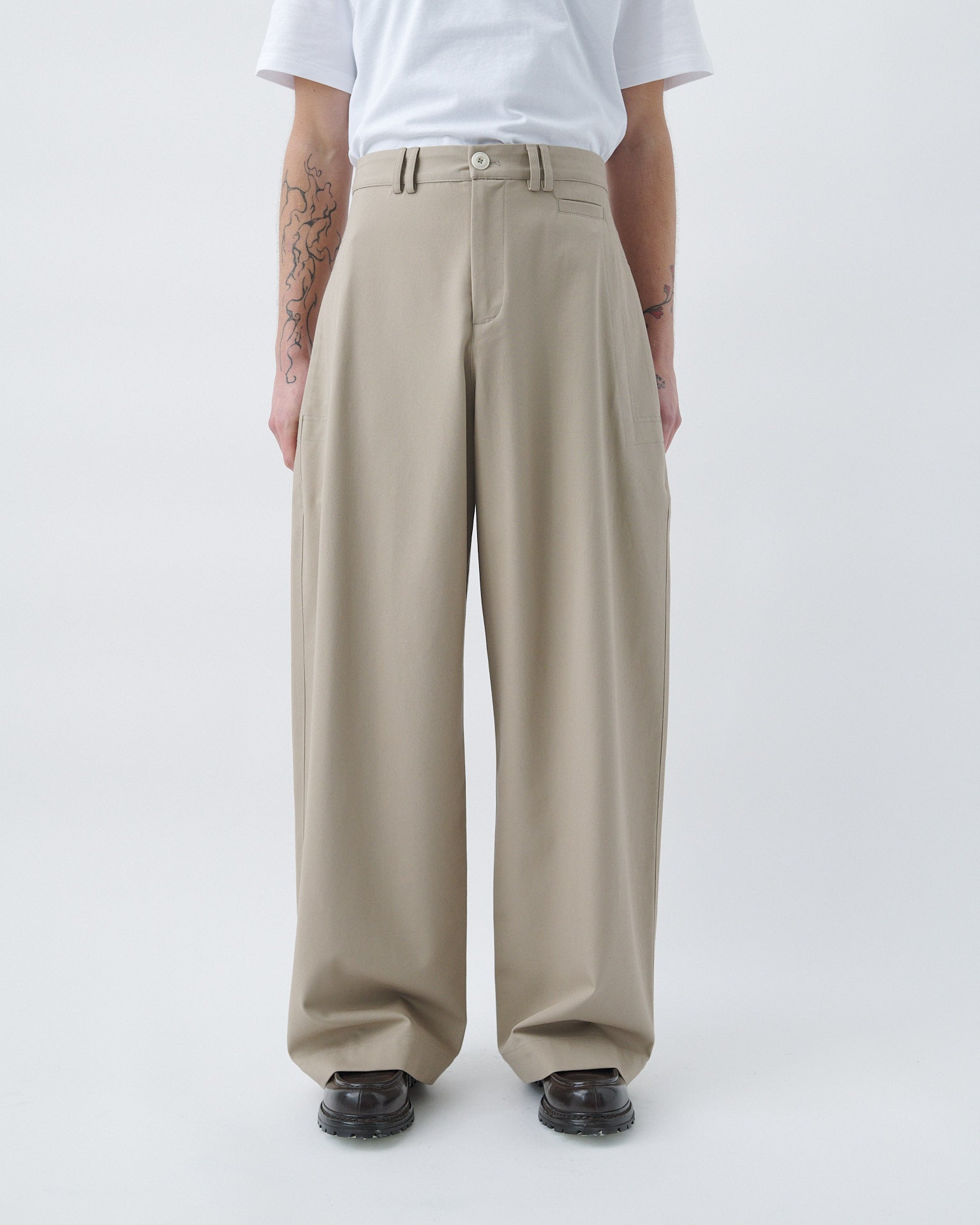 Wide Tailored Trouser - Beige