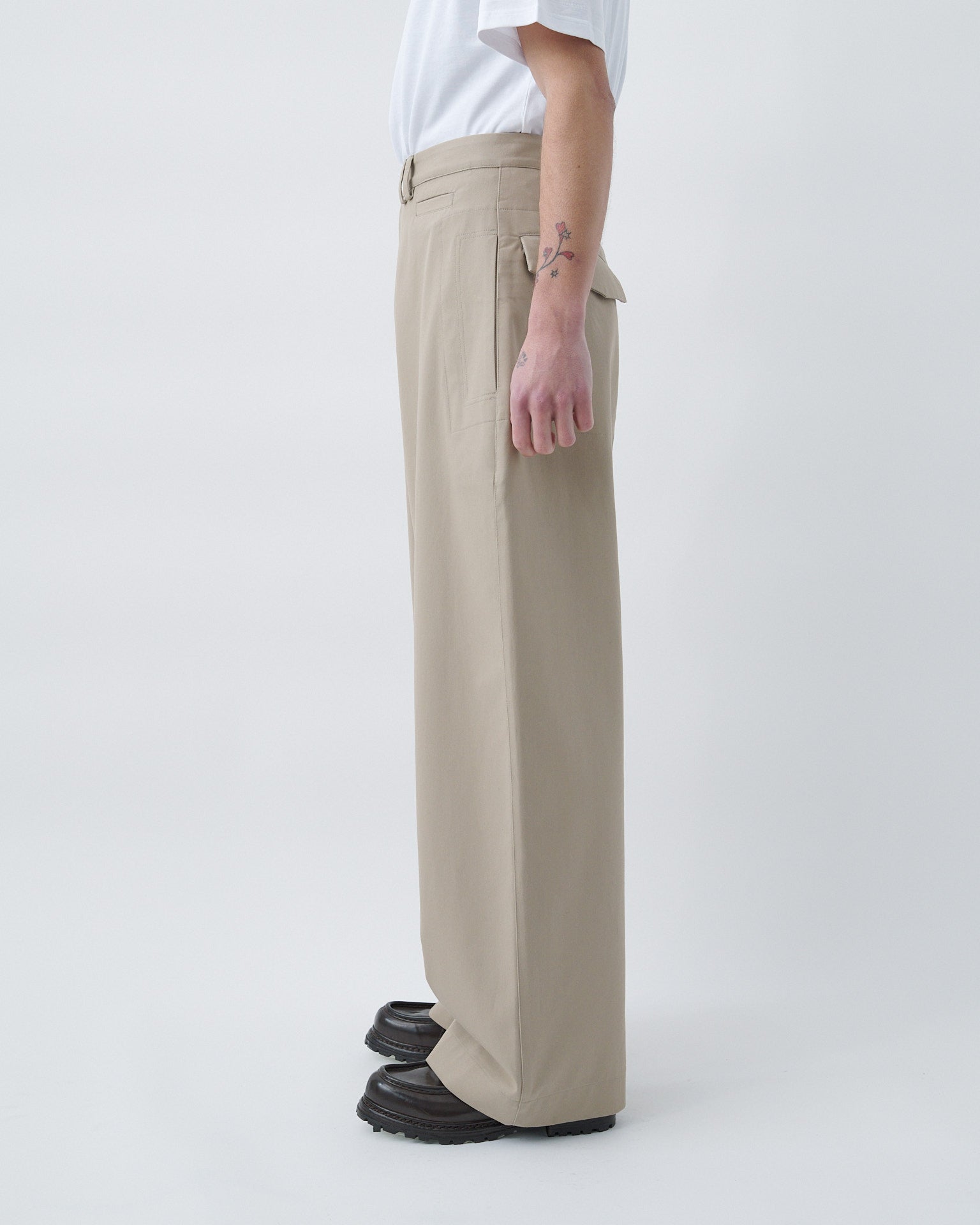 Wide Tailored Trouser - Beige