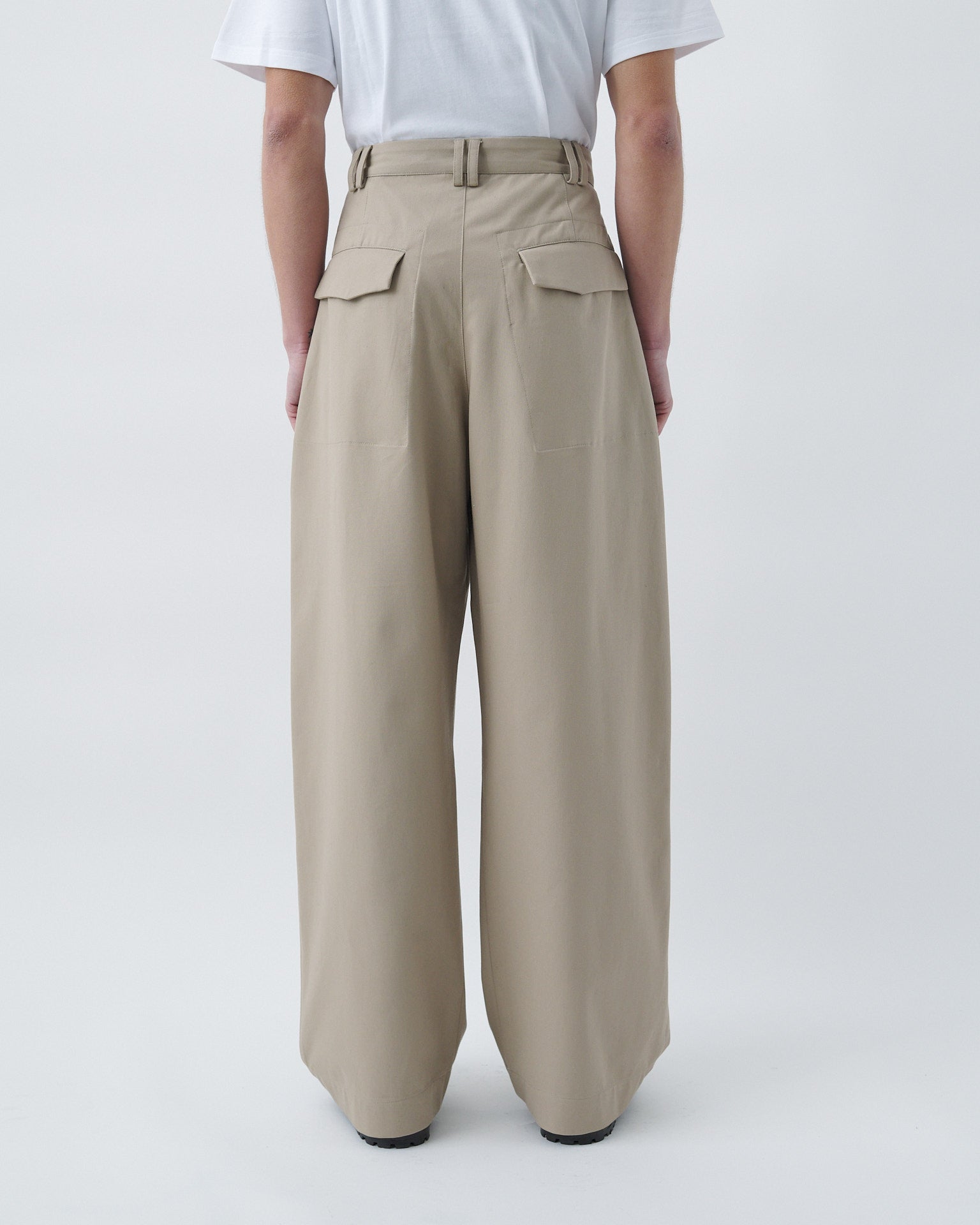 Wide Tailored Trouser - Beige