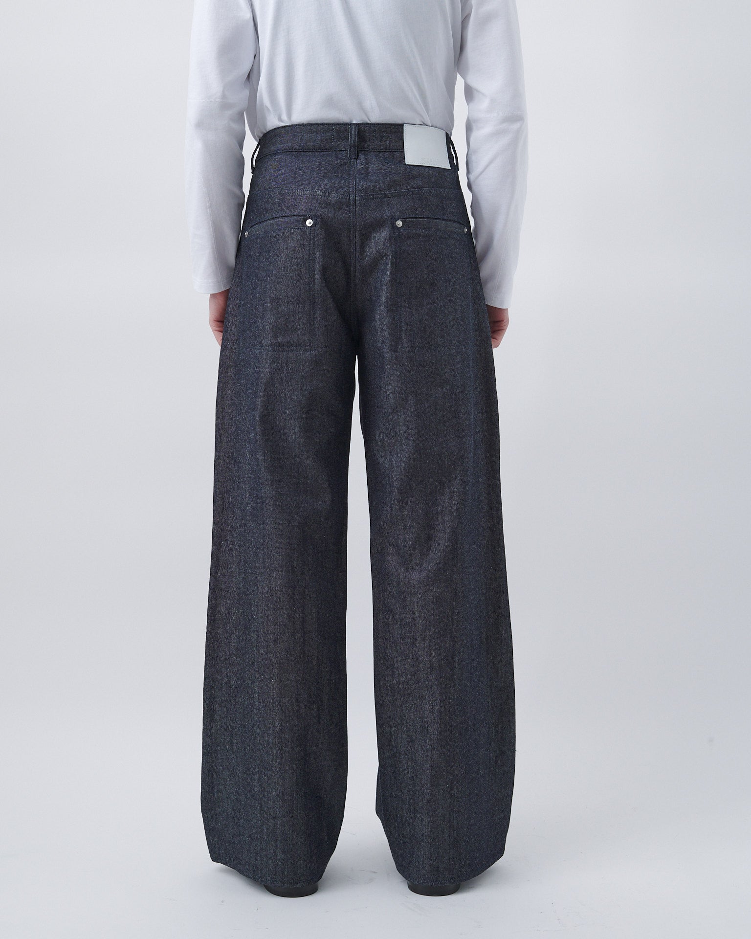 Straight Rivet Trouser Denim - Raw Indigo