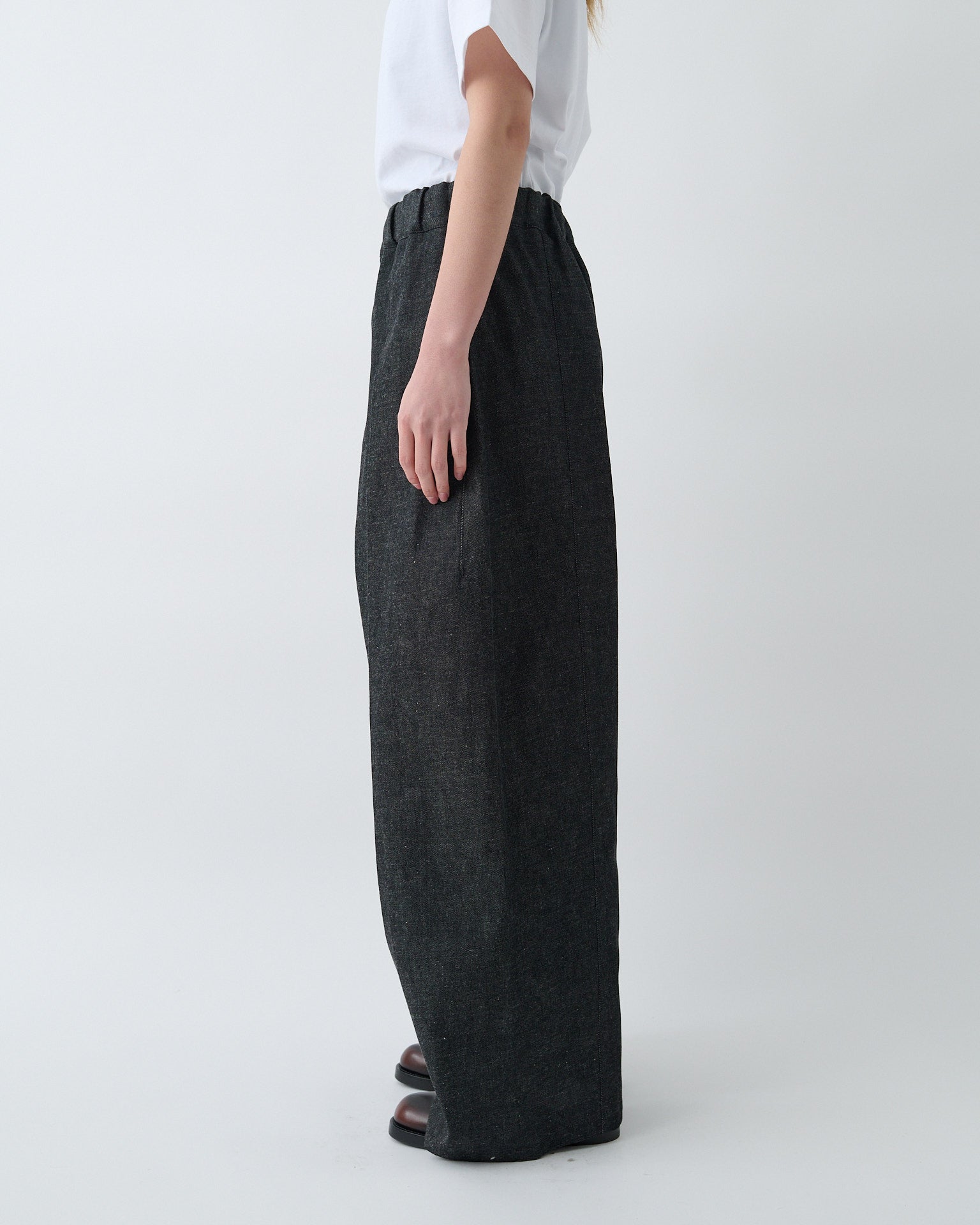 Box Pleat Trouser Denim - Raw Black