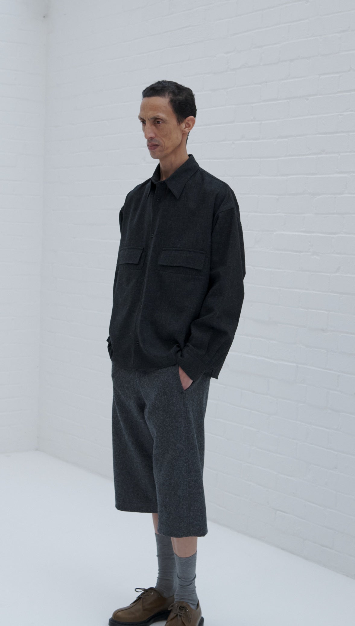 Crop Vincent Shirt - Coal