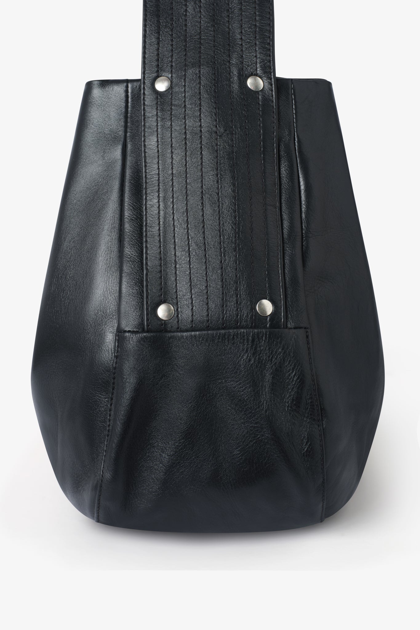 Box Pleat Leather Bag - Black